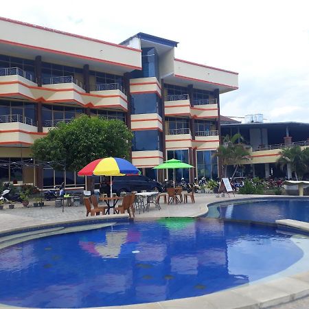 Bukit Kenari Hotel & Restaurant Parepare Extérieur photo
